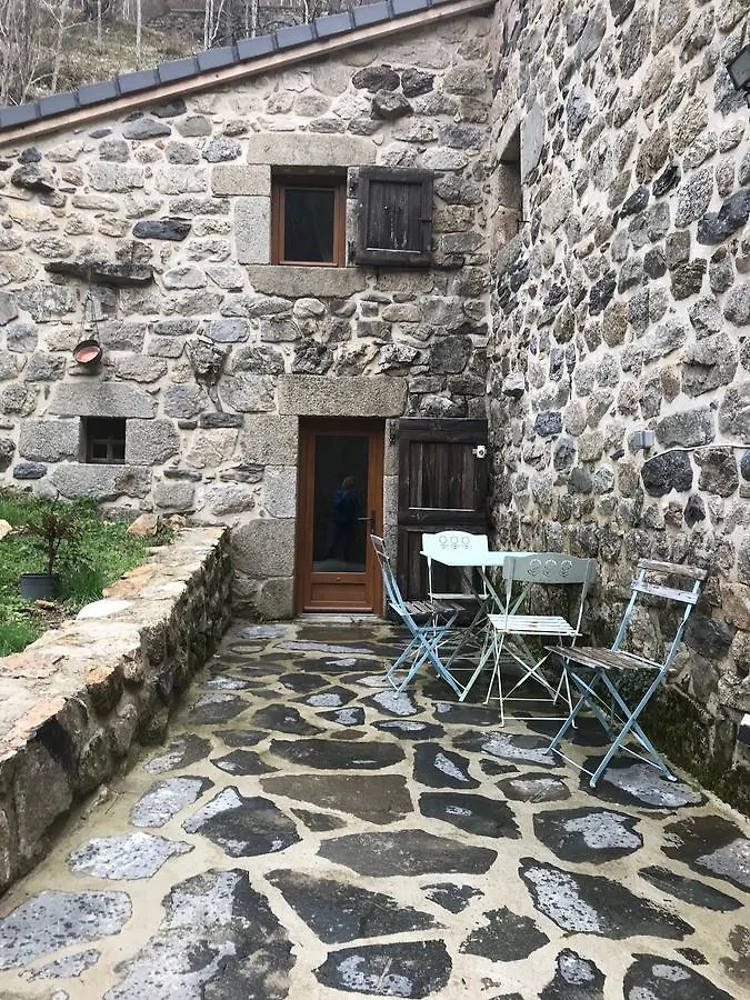 Bed and Breakfast Domaine De La Chave à Saint-Julien-Boutieres France