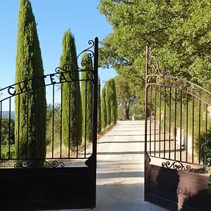 https://chteau-cohola.fr-provencehotel.com