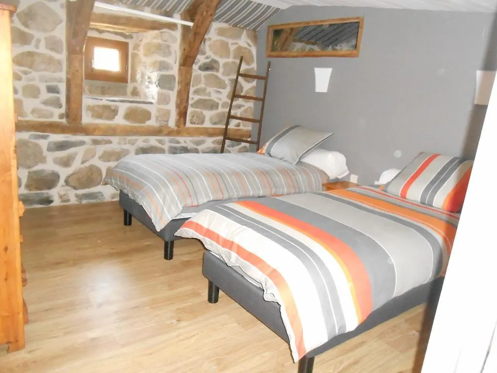Nocleg ze śniadaniem Domaine De La Chave Bed and Breakfast Saint-Julien-Boutieres