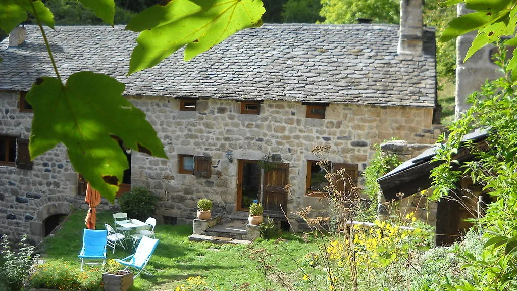 Domaine De La Chave Bed and Breakfast Saint-Julien-Boutieres Francja
