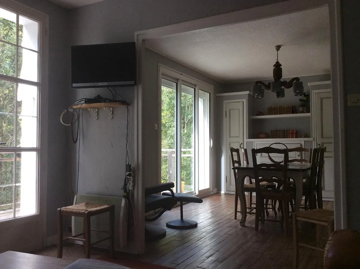 Domaine De La Chave Bed and Breakfast Saint-Julien-Boutieres