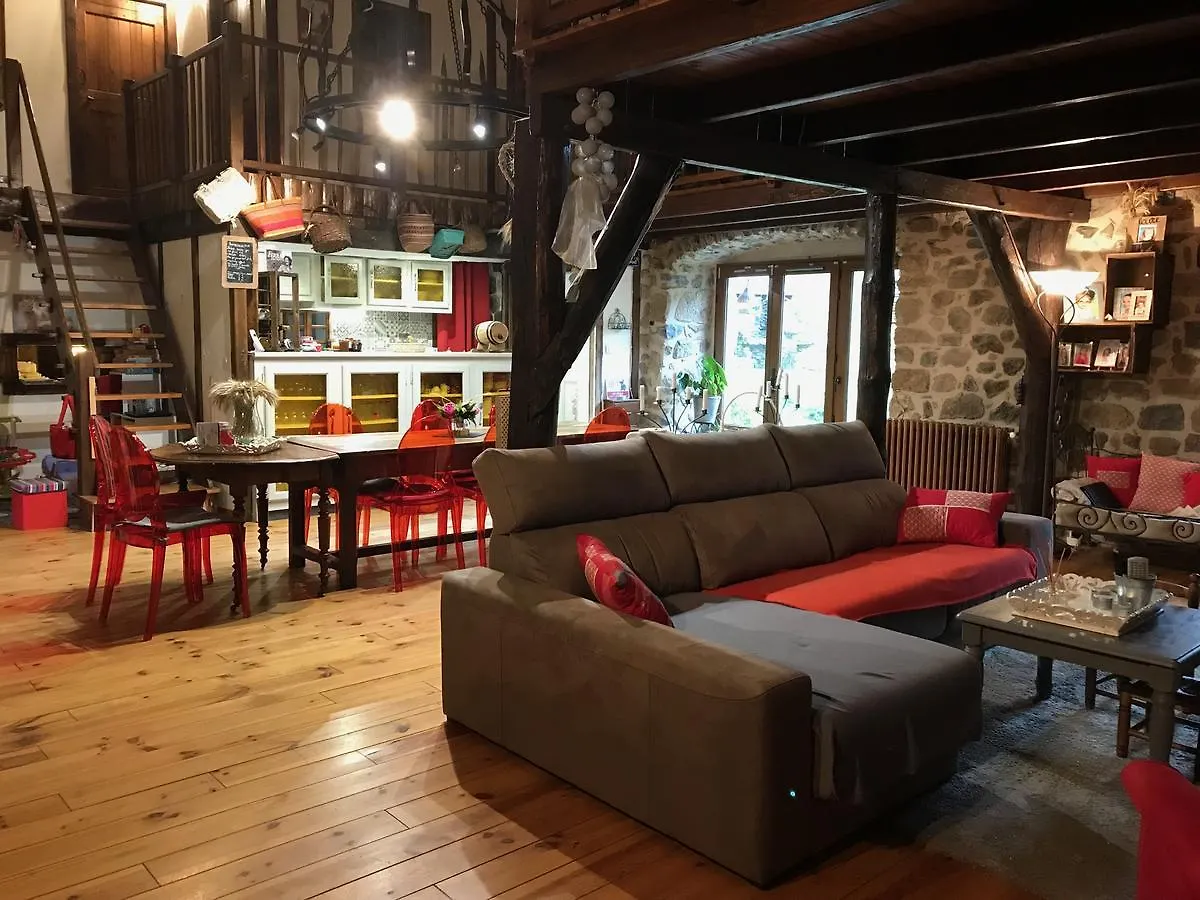 Domaine De La Chave Bed and Breakfast Saint-Julien-Boutieres